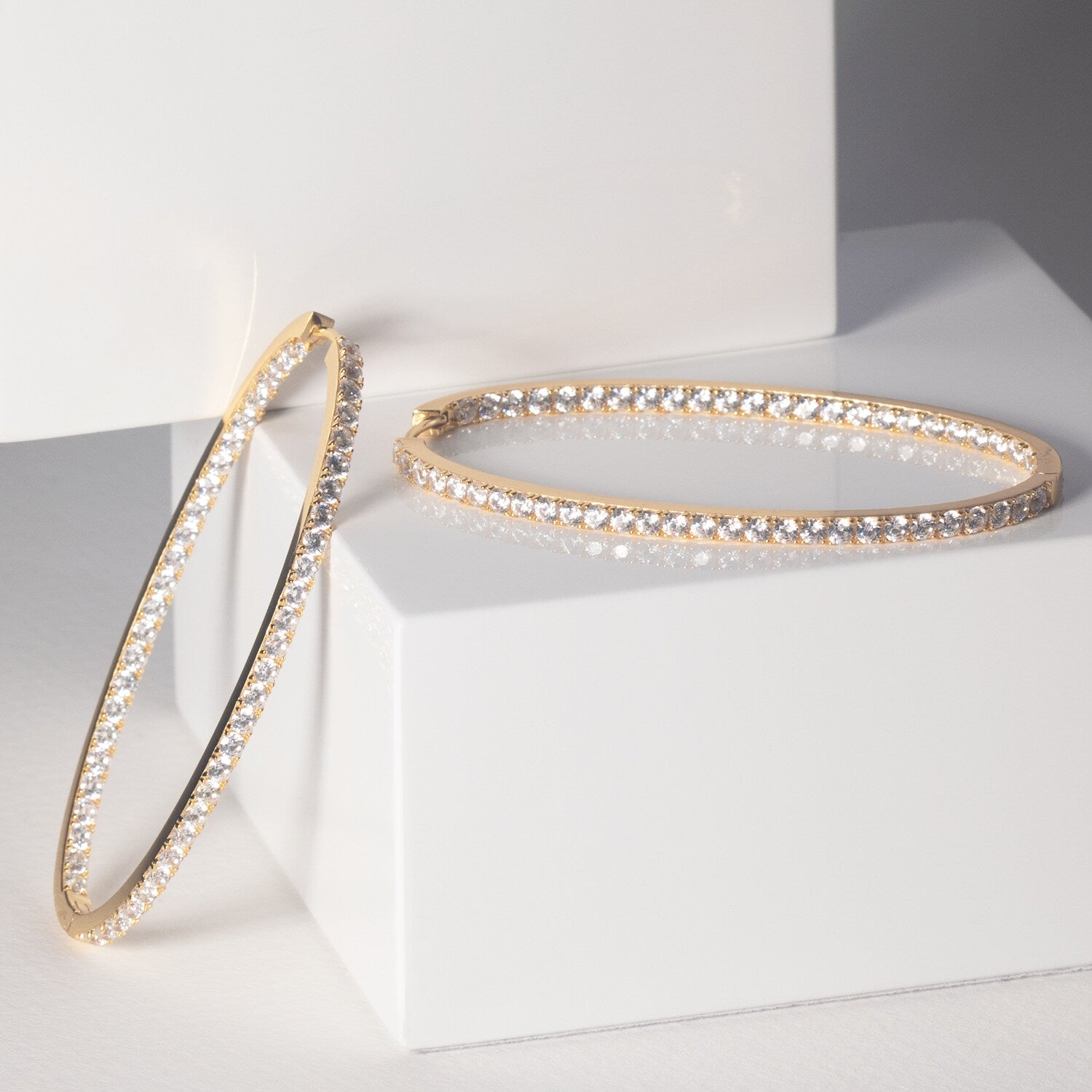 18K gold plated | White | Grande
