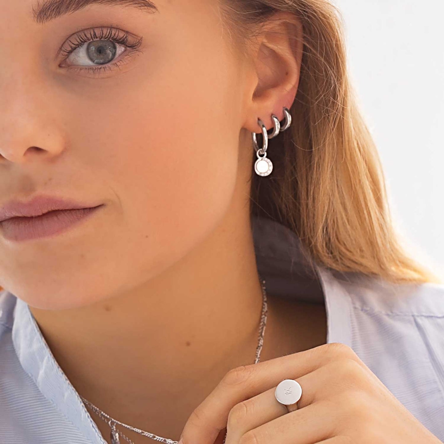 925 Sterling silver | White
