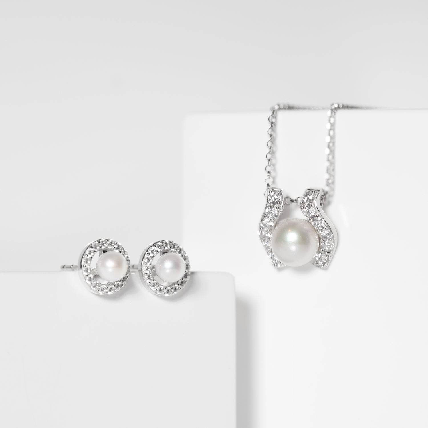 925 Sterling silver