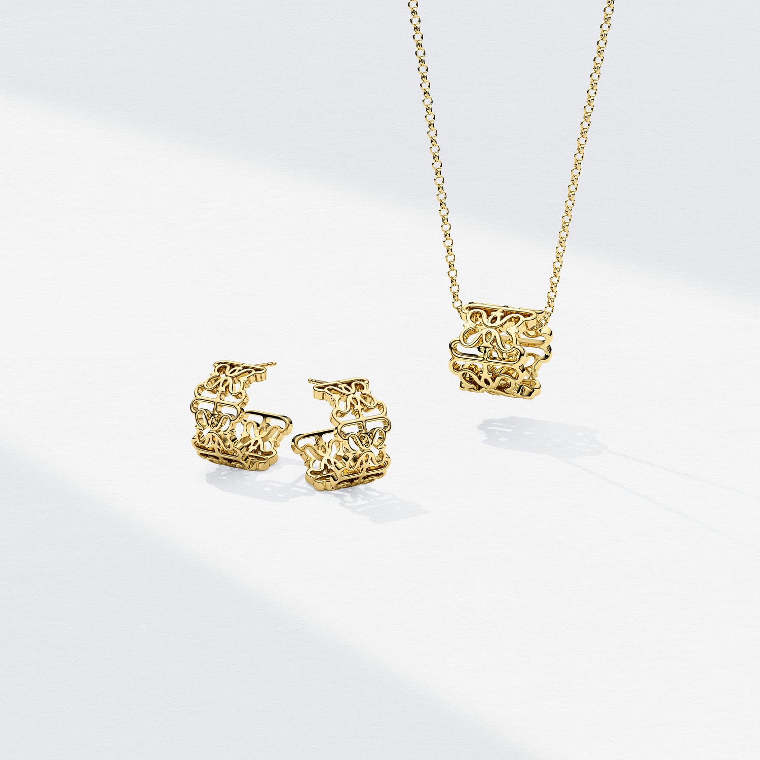 18K gold plated