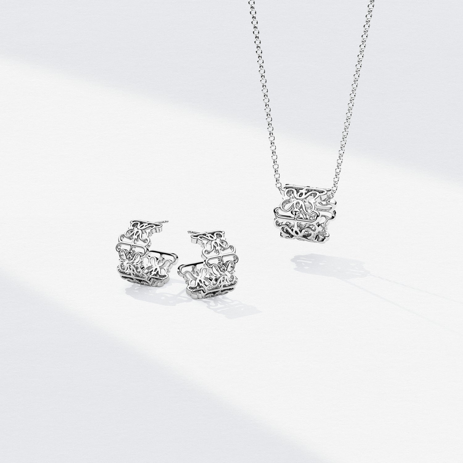 925 Sterling silver