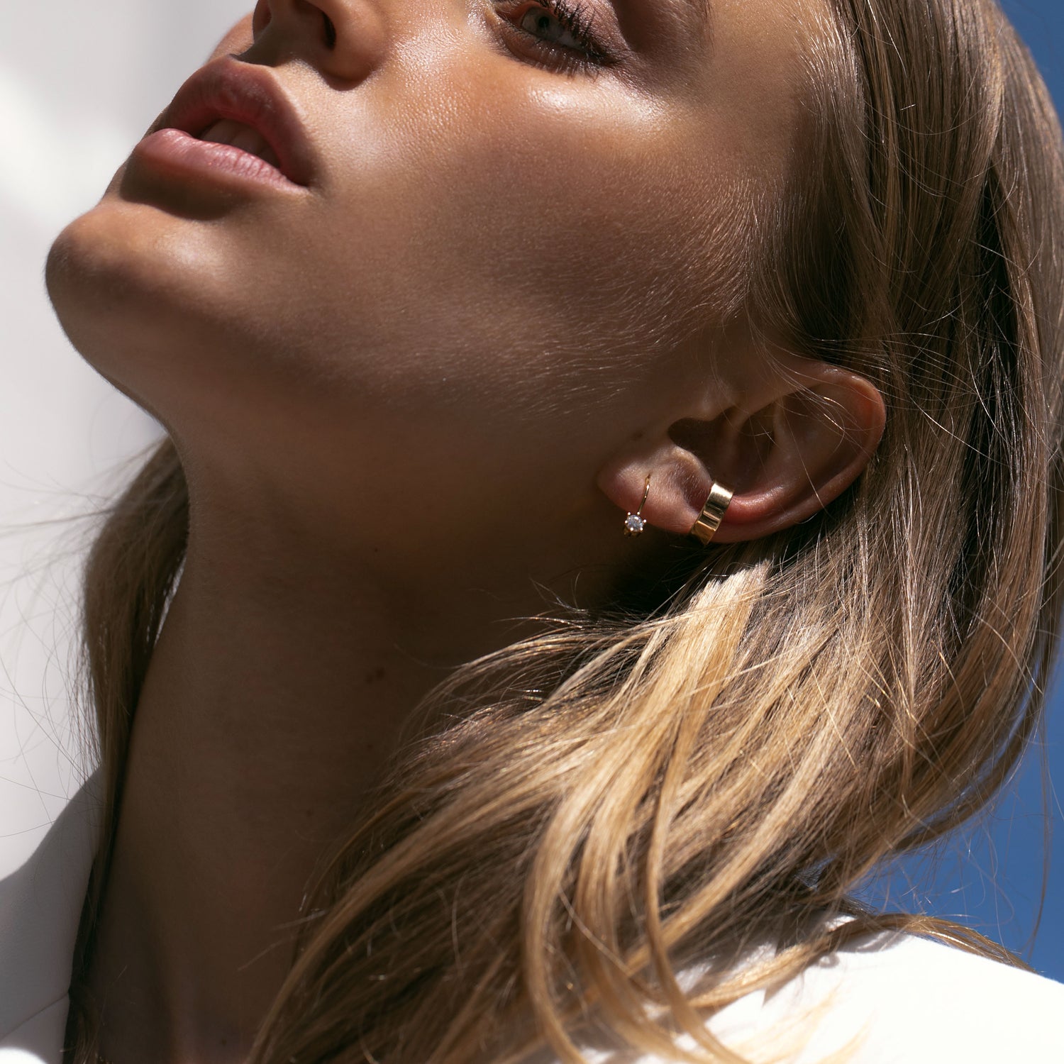 18K gold plated | White