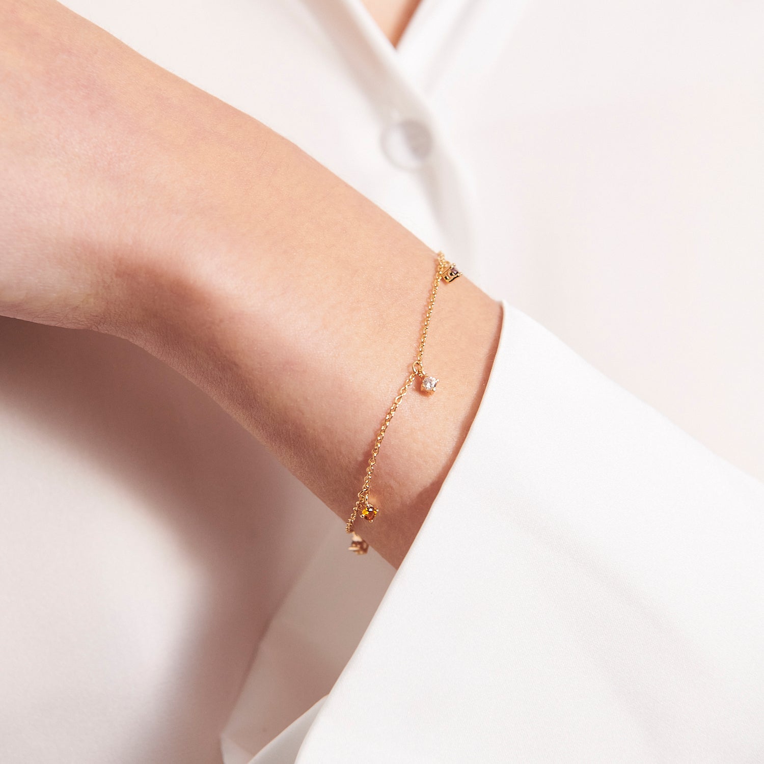 18K gold plated | White